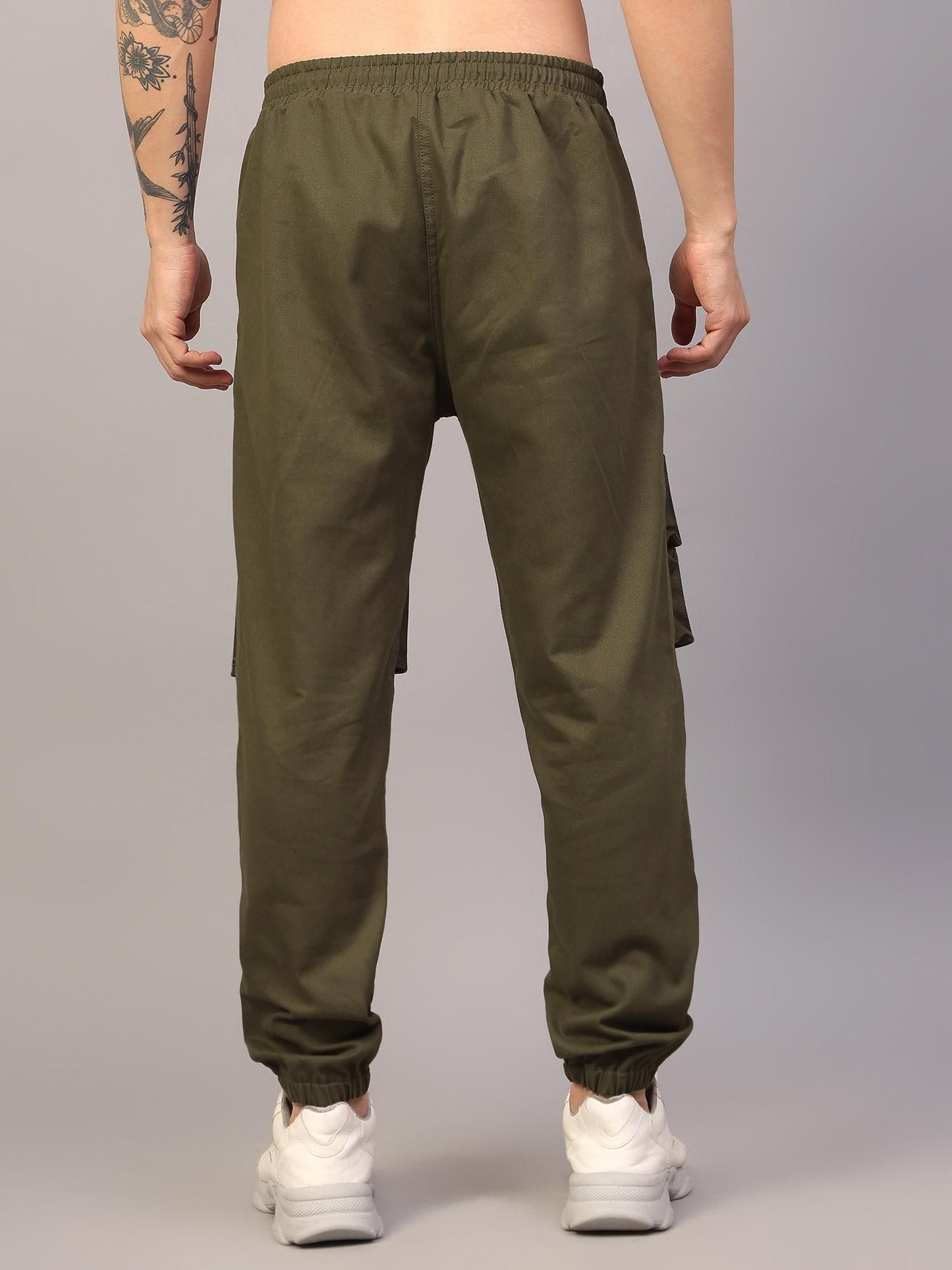 Sprouted Men's Cotton Blend Solid Multipocket Cargo Jogger