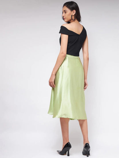 PANNKH Flaunt Yourself In Stylish Crop Top With Flared Skirt Set